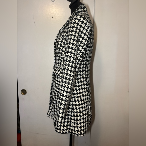 Last Kiss Black and White womens Houndstooth Trench Coat - Picture 2 of 8